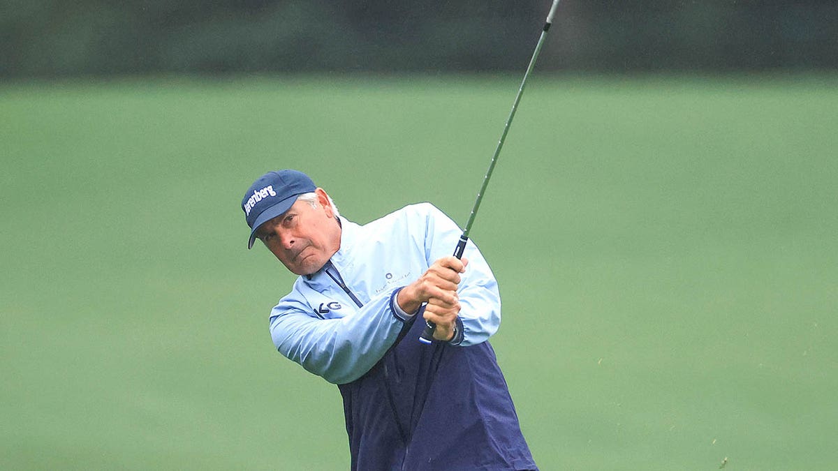 Fred Couples swing