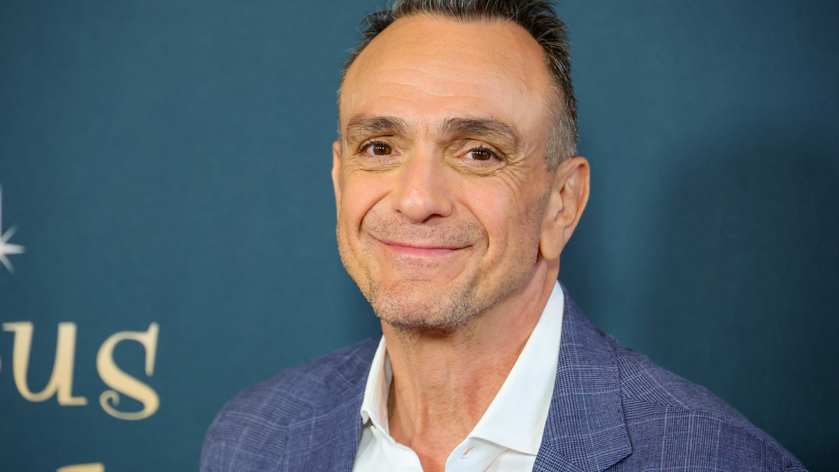 hank azaria