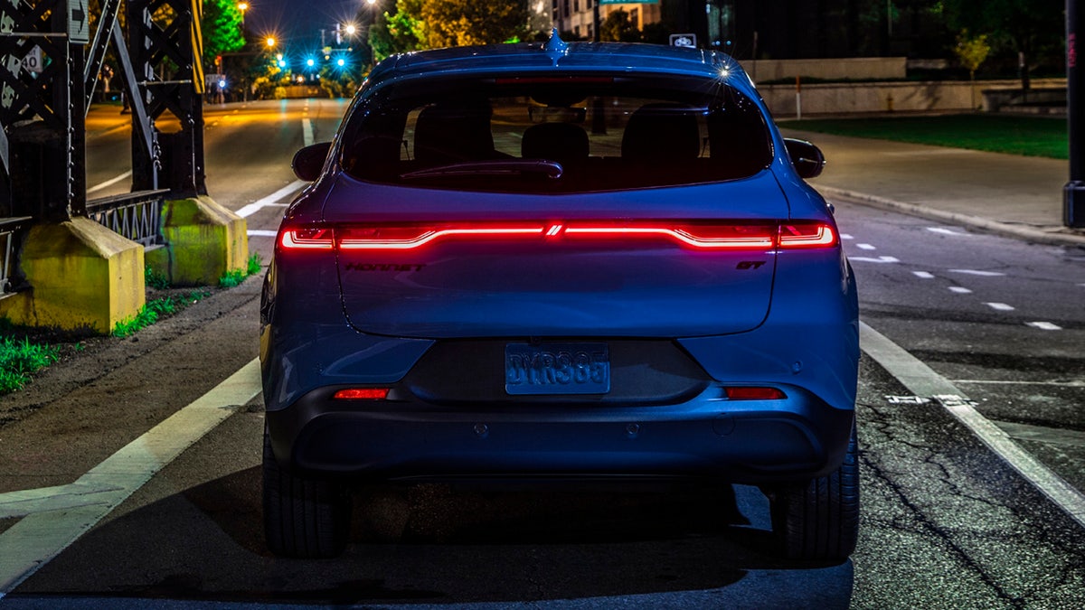 dodge hornet rear