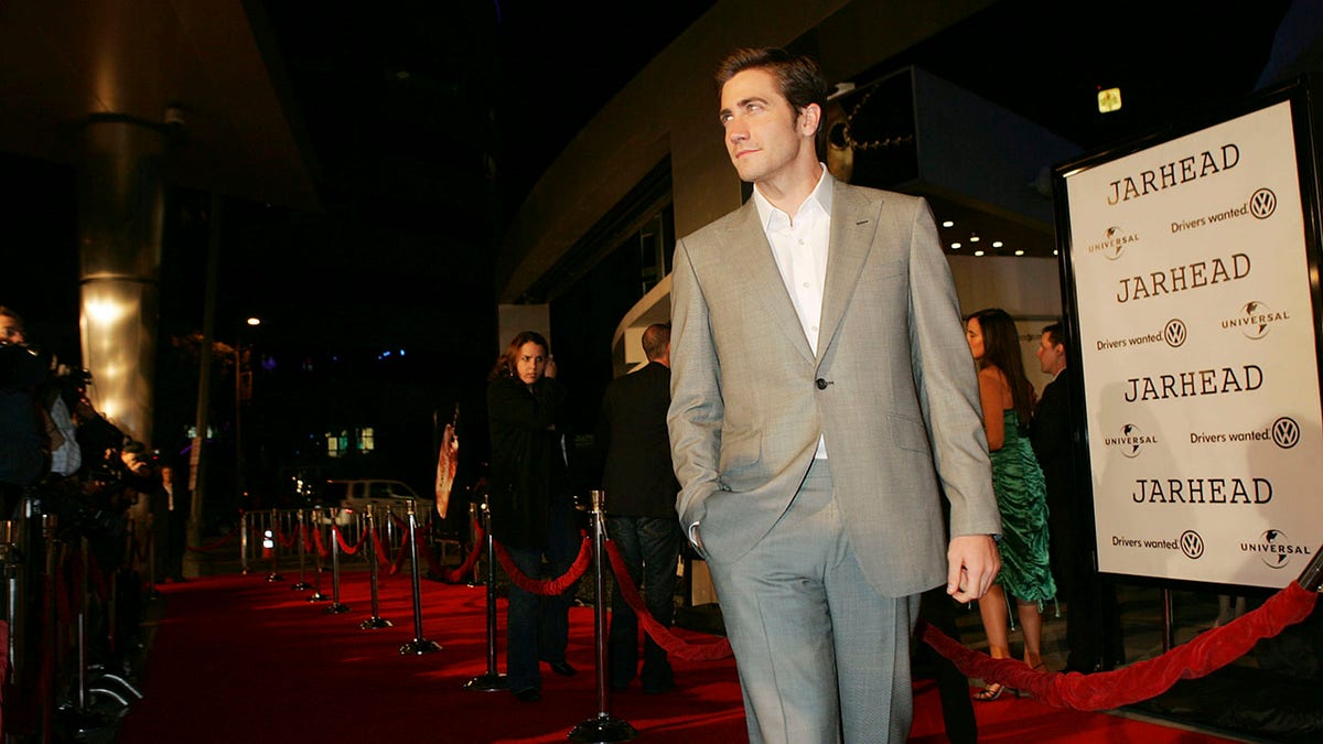 Jake Gyllenhaal at the "Jarhead " premiere in 2005
