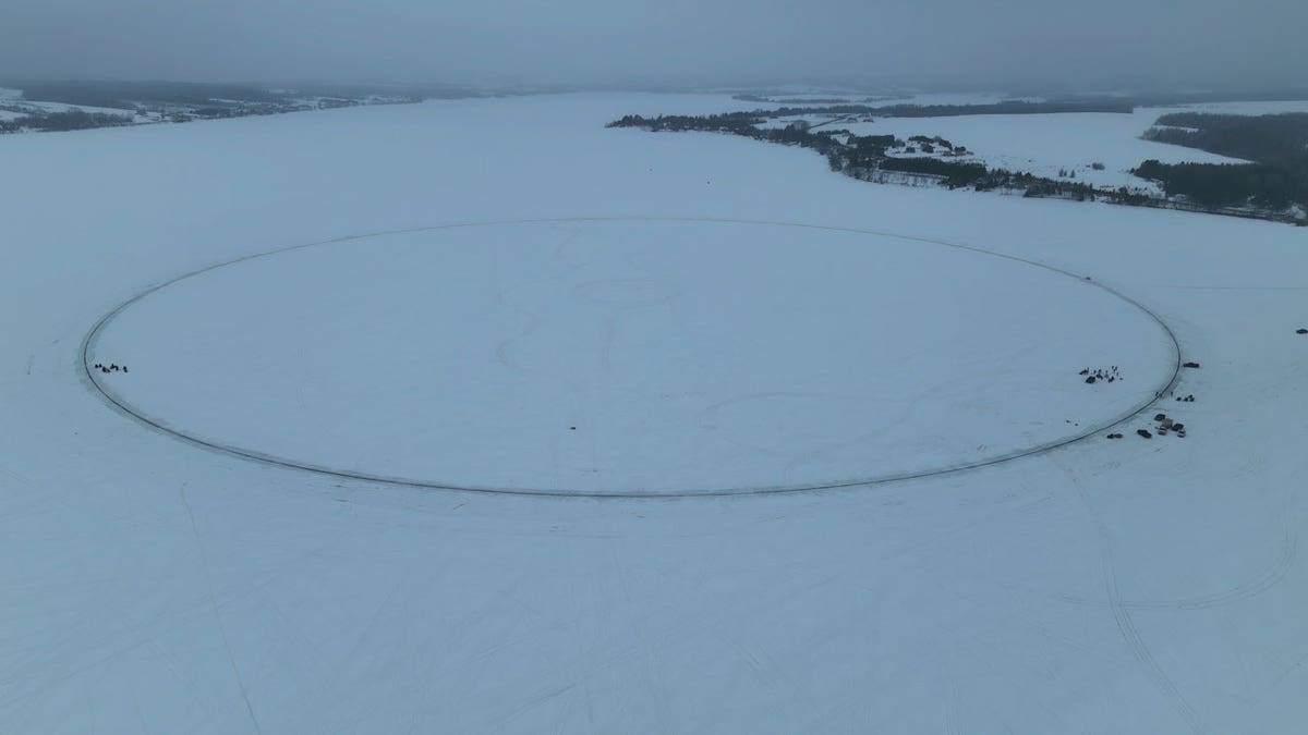 Maine ice carousel