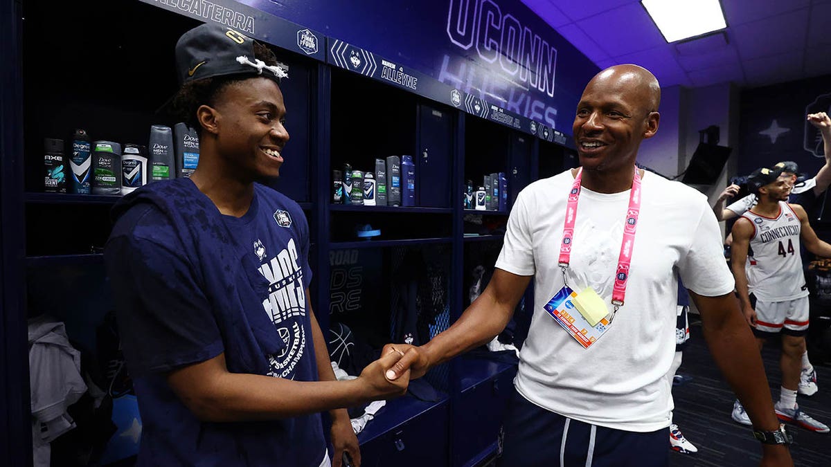 Ray Allen with member of UConn