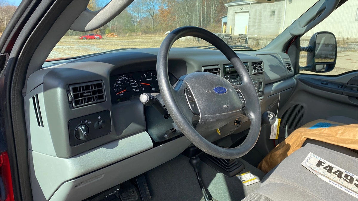 ford f450 cabin