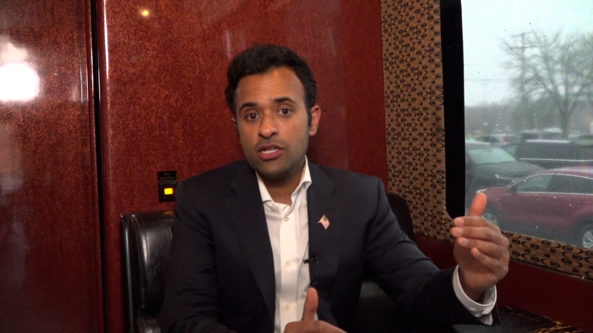 Vivek Ramaswamy interviews on his campaign bus