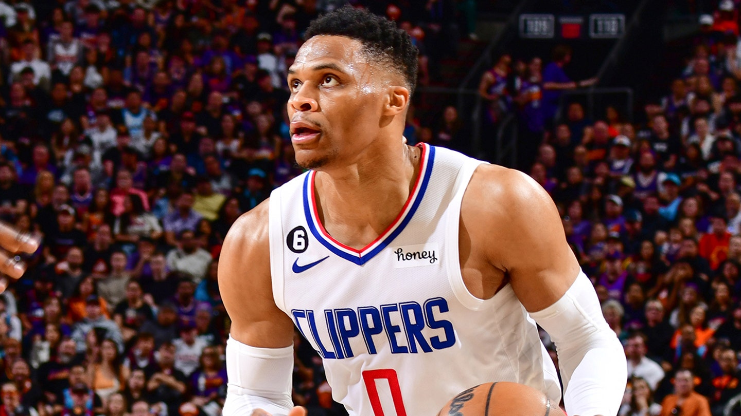 Russell Westbrook Denies Reports of Unhappiness with Clippers: 