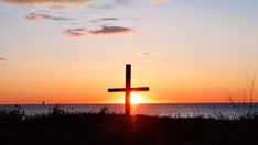 New Jersey shore town offers boardwalk in shape of the cross despite criticism: 'Can't hide our faith'