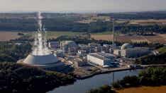 German government dismisses calls to delay the shutdown of country's last 3 nuclear power plants