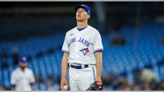 Blue Jays' Chris Bassitt slams tablet in tantrum after bad first inning vs Mariners