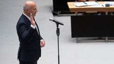 Berlin swears in first conservative mayor since 2001