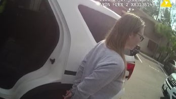 Florida nursing assistant uses identity of Alzheimer's patient to spend $7K on cosmetic surgery, cops say