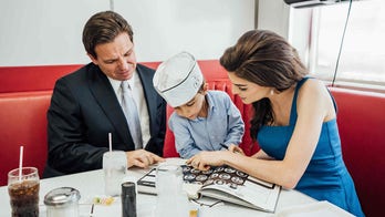 Homecoming: DeSantis family visits Florida first lady's elementary school, favorite burger joint in Ohio