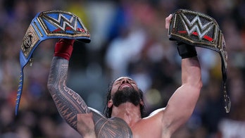 Roman Reigns retains Undisputed WWE Universal Championship with epic win over Cody Rhodes at WrestleMania 39