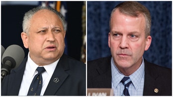 Biden’s Navy secretary blasted for ignoring Congress on fleet strength: ‘You are violating the law’