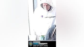 New York City bank robber puts elderly woman in chokehold for measly sum: Video