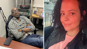 Married NYPD boss pressured worker for threesomes, became 'enraged' as relationship crumbled: suit