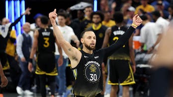 Warriors rout Kings to get on board in first-round series
