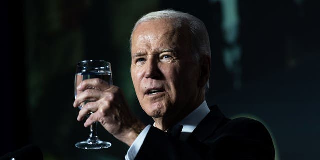 Washington Post Reporter Receives Award For Capturing The Spirit Of Joe Biden And His 5845