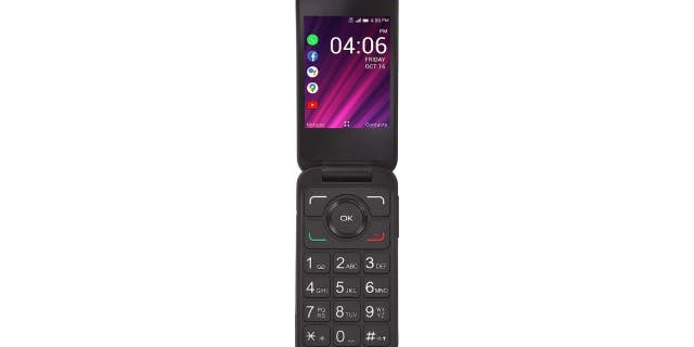 TracFone is a flip phone that comes with Google assistant.