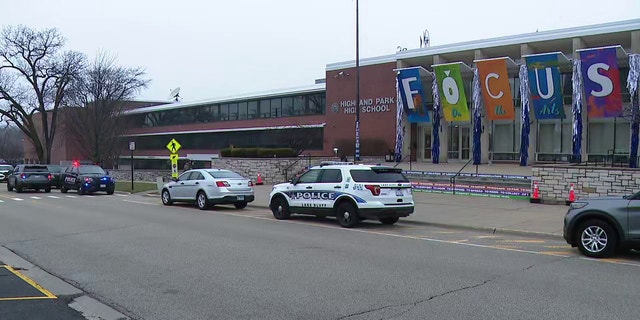 Illinois Police Arrest Five Chicago- Area High School Students After ...