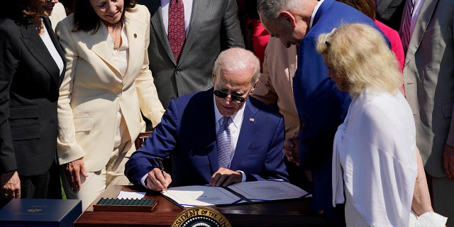 Biden signs CHIPS and Science Act