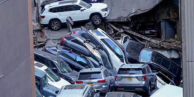 NYC Deadly Parking Garage Collapse Building Had 4 Active Violations   AP23108797818327 