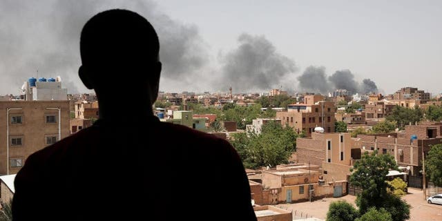 fighting Sudan, Khartoum