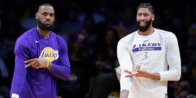 LeBron James and Anthony Davis celebrate