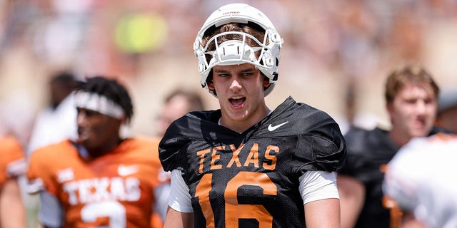 Arch Manning during the Texas spring game