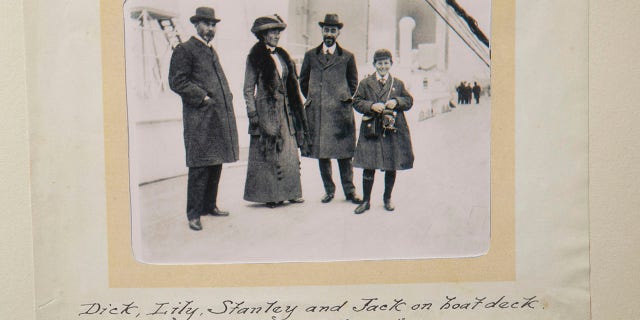 Titanic family and letter