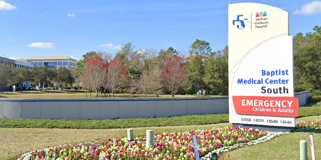 Jacksonville police officer shot in hospital parking lot