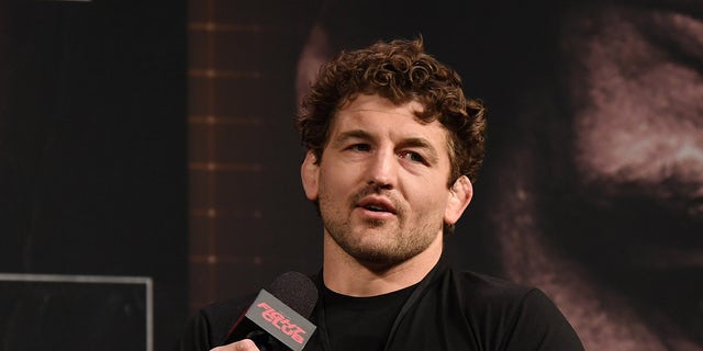 Ben Askren talks in microphone