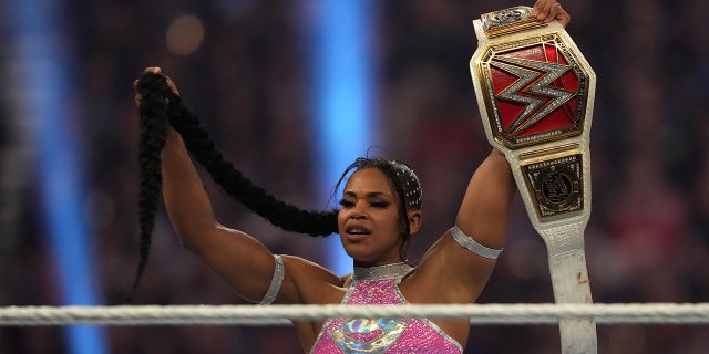 Bianca Belair lifts belt