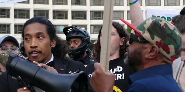 Justin Jones at WHCA Dinner protest