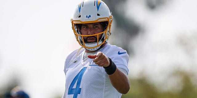 Chase Daniel participates in a drill