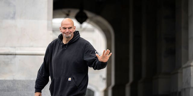 Fetterman's stroke caused him to have cognitive issues, including a problem with auditory processing.