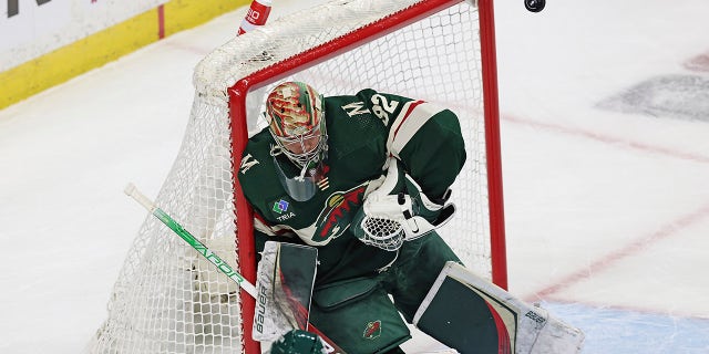Filip Gustavsson defends the net