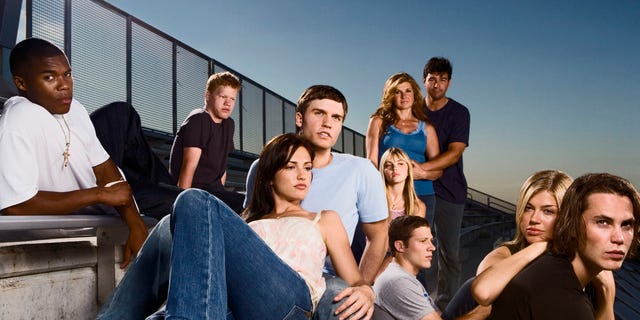 Kelly and the cast of "Friday Night Lights."