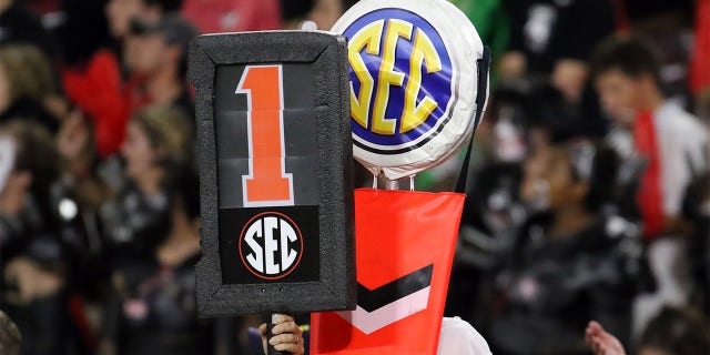 The SEC logo on a yardmarker