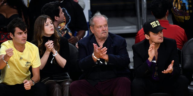 Jack Nicholson cheers at NBA playoff