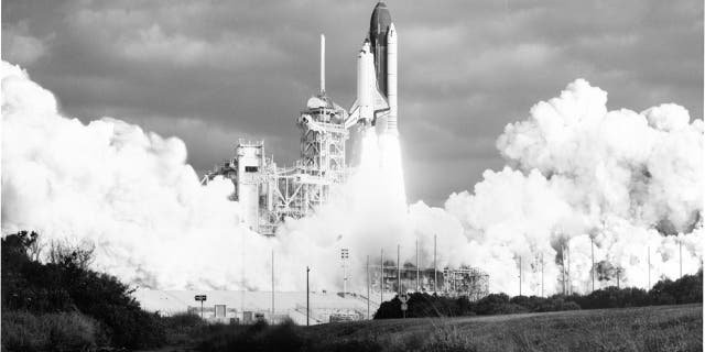 Launch of Discovery April 24, 1990