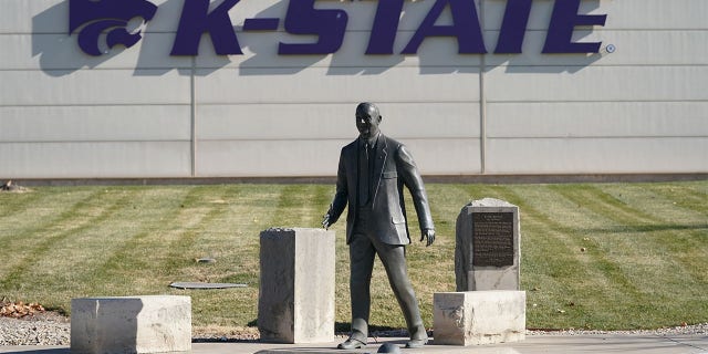 Ernie Barrett statue outside of Bramlage Coliseum