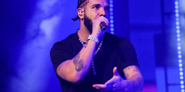 The rapper and singer Drake performs onstage in Atlanta, Georgia, in Dec. 2022.