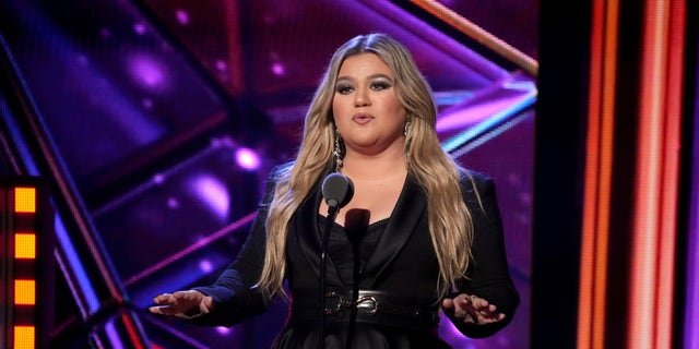 Kelly Clarkson is releasing new music, seemingly about her divorce.