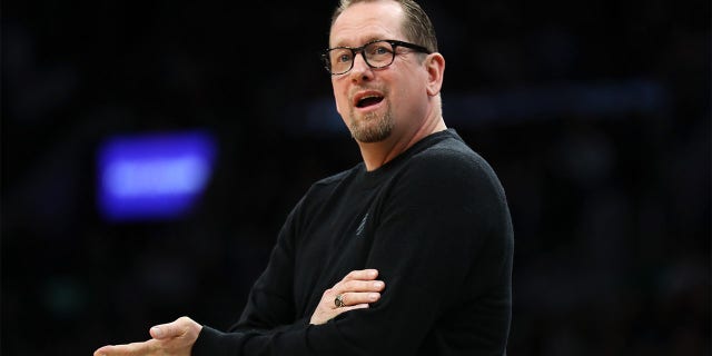 Nick Nurse coaches the Raptors