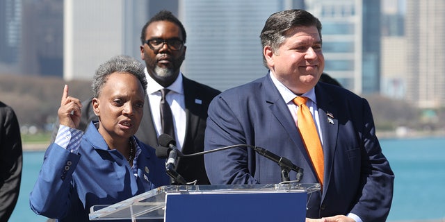 Illinois Gov. J.B. Pritzker Draws White House Speculation As Chicago ...