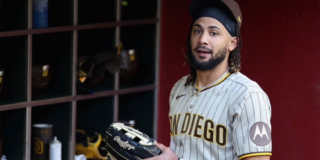 Fernando Tatis Jr. en el banquillo de los Padres