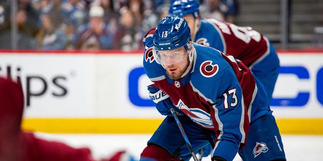 Valeri Nichushkin juega durante los playoffs de la Copa Stanley