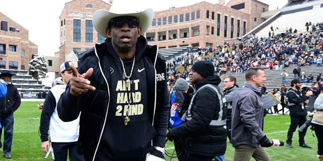 Deion Sanders takes the field for the Spring Game