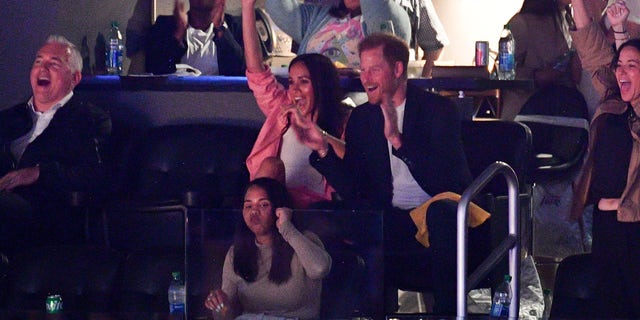 Meghan Markle Prince Harry at NBA game