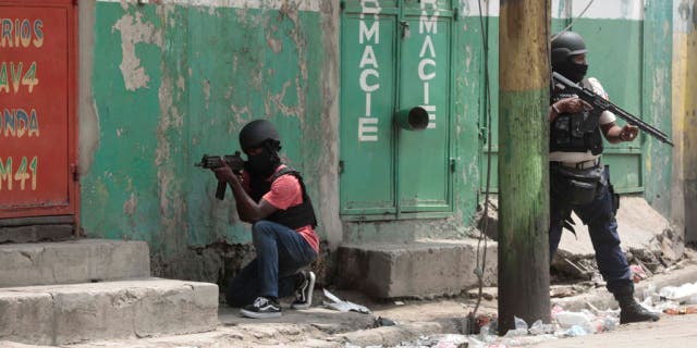 Haiti street fight